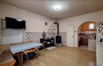 Eladó Pilisi családi ház hirdetés (37359841)