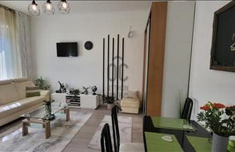 Eladó Vecsési családi ház hirdetés (21375482)