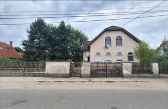 Eladó Albertirsai családi ház hirdetés (44384565)