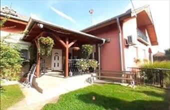 Eladó Üllői családi ház hirdetés (97923829)