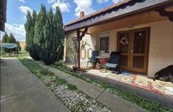 Eladó Esztergályhorváti családi ház hirdetés (97144612)