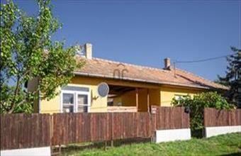 Eladó Siófoki családi ház hirdetés (62489581)