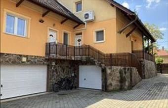 Eladó Budapest XVI. kerületi családi ház hirdetés (92587375)