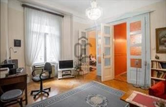 Eladó Budapest V. kerületi tégla lakás hirdetés (49526532)