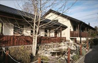 Eladó Mikepércsi családi ház hirdetés (43837329)