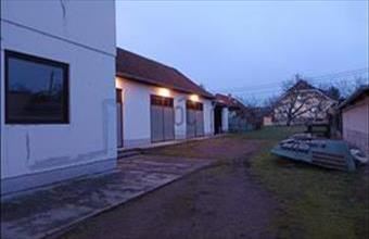 Eladó Verpeléti családi ház hirdetés (54732248)