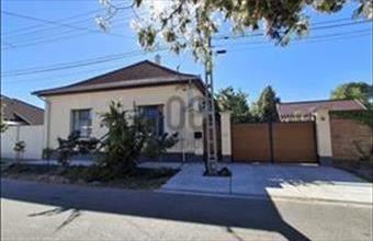 Eladó Ceglédi családi ház hirdetés (42378446)