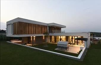 Eladó Budapest III. kerületi családi ház hirdetés (23218737)