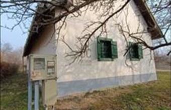 Eladó Nagyrécsei családi ház hirdetés (23311467)