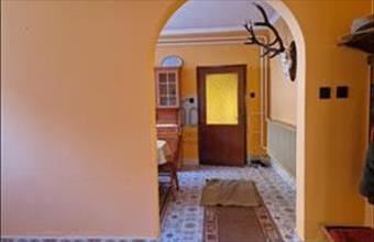 Eladó Eszteregnyei családi ház hirdetés (57882738)