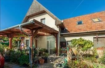 Eladó Budapest XXI. kerületi családi ház hirdetés (79739999)