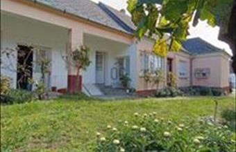 Eladó Tótszerdahelyi családi ház hirdetés (76371993)