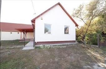 Eladó Kiskunlacházai családi ház hirdetés (29294414)