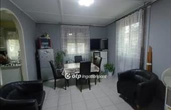 Eladó Dömsödi családi ház hirdetés (75893335)