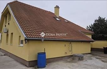 Eladó Iváncsai családi ház hirdetés (54343394)