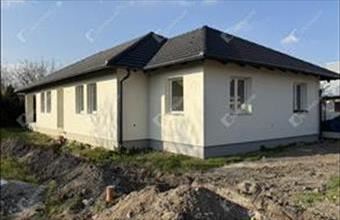 Eladó Székesfehérvári családi ház hirdetés (68342991)