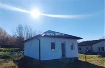 Eladó Környei családi ház hirdetés (83353468)