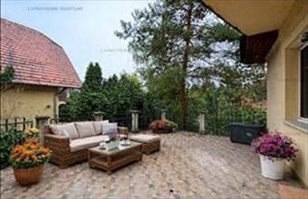 Eladó Budapest II. kerületi családi ház hirdetés (24727338)