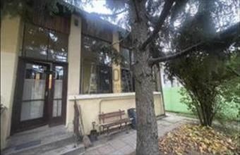 Eladó Budapest XV. kerületi családi ház hirdetés (58333472)