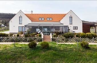 Eladó Balatonrendesi étterem, vendéglő hirdetés (56343838)