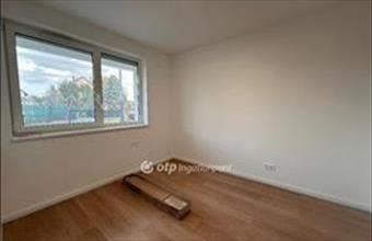 Eladó Albertirsai tégla lakás hirdetés (73737457)