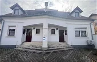 Kiadó Hegykői ikerház hirdetés (28459143)