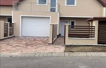 Eladó Veresegyházi sorház hirdetés (75163754)