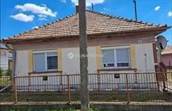 Eladó Perkátai családi ház hirdetés (14398714)