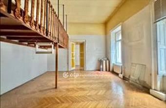 Eladó Budapest V. kerületi tégla lakás hirdetés (74337548)