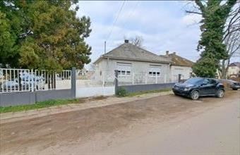 Eladó Nagykátai családi ház hirdetés (67545836)