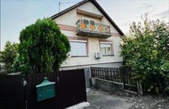 Eladó Nagykátai családi ház hirdetés (41983745)