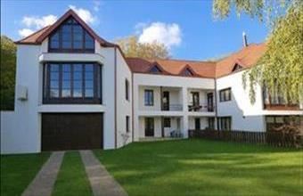 Eladó Budapest II. kerületi ikerház hirdetés (73844343)