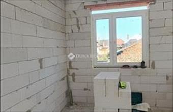 Eladó Ceglédi tégla lakás hirdetés (37577444)