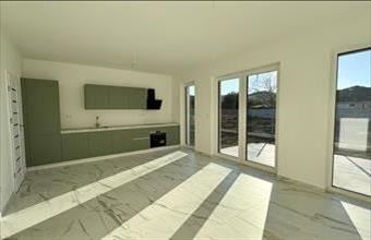 Eladó Debreceni családi ház hirdetés (94379934)