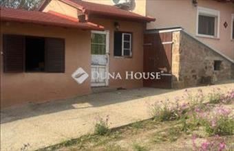 Eladó Sukorói családi ház hirdetés (24484435)