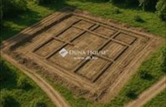 Eladó Budapest III. kerületi üdülőövezeti telek hirdetés (78933447)