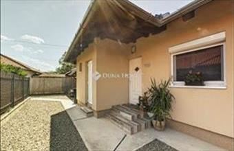 Eladó Szigetszentmiklósi családi ház hirdetés (38492537)