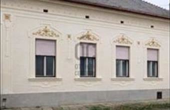 Eladó Nagykőrösi családi ház hirdetés (74684548)