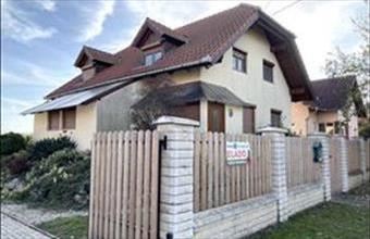 Eladó Várdombi családi ház hirdetés (87393163)