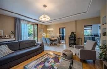 Eladó Budakalászi tégla lakás hirdetés (99672257)