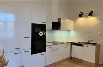 Kiadó Debreceni tégla lakás hirdetés (33356351)