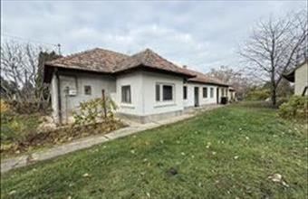 Eladó Balatonőszödi családi ház hirdetés (48394143)