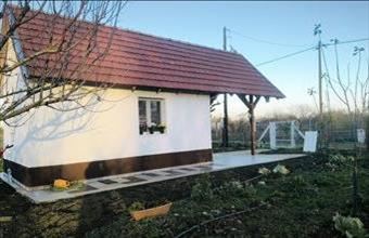 Eladó Újszentiváni hétvégi ház hirdetés (72712993)