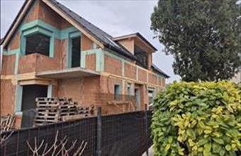 Eladó Budapest XVI. kerületi családi ház hirdetés (75537763)