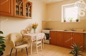 Eladó Kecskeméti tégla lakás hirdetés (83384399)