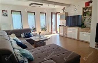 Eladó Szárföldi családi ház hirdetés (22551769)