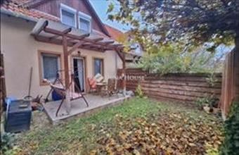 Eladó Fóti sorház hirdetés (49573264)