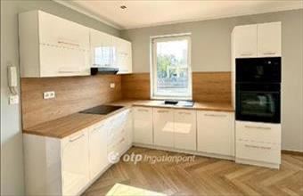 Eladó Egeri ikerház hirdetés (37624354)