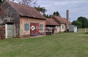 Eladó Nemesvidi családi ház hirdetés (32974464)