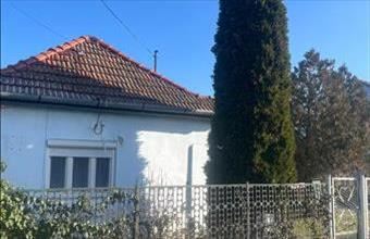 Eladó Tiszalúci családi ház hirdetés (97847626)